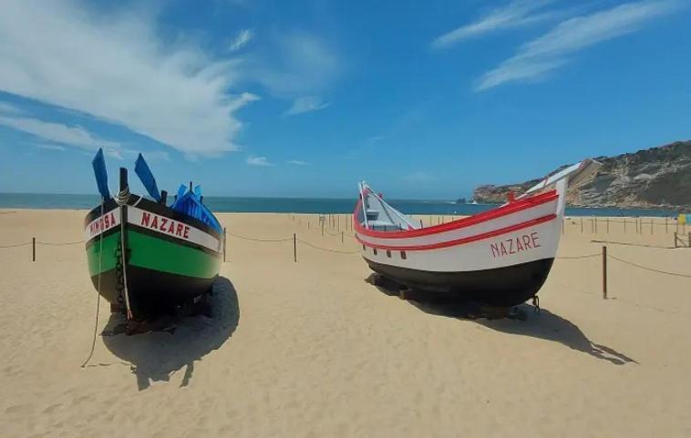 100 Meters From The Beach! Rua Da Paz Nazaré Exteriör bild