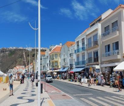 100 Meters From The Beach! Rua Da Paz Nazaré Exteriör bild