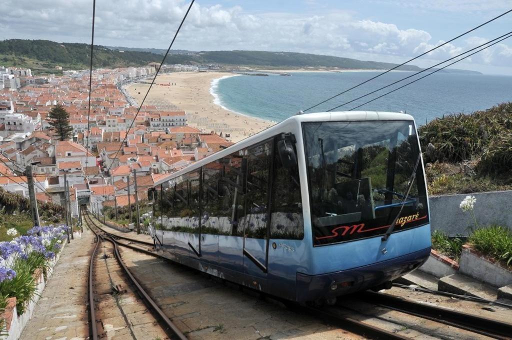 100 Meters From The Beach! Rua Da Paz Nazaré Exteriör bild